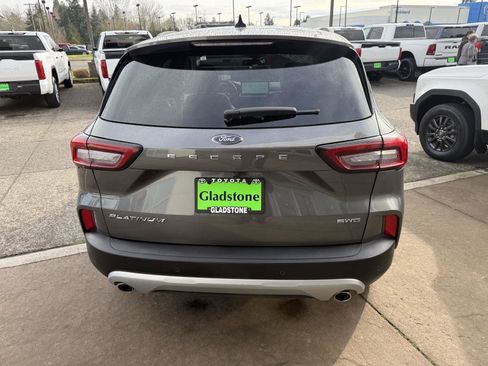 Used 2025 Ford Escape Platinum AWD/4WD image 5