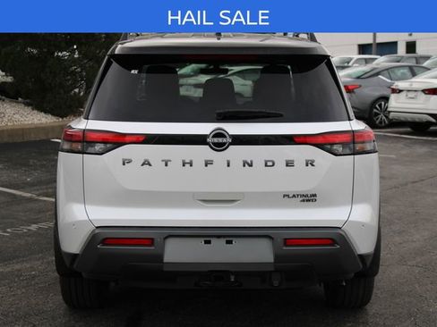 New 2026 Nissan Pathfinder Platinum AWD/4WD image 8
