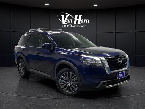 Used 2023 Nissan Pathfinder SL w/ SL Premium Package image 46