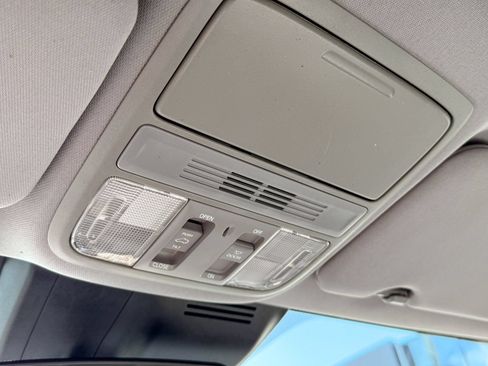 Used 2017 Honda CR-V EX image 28
