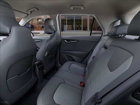 New 2026 Kia Niro EX image 18