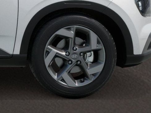 New 2026 Hyundai Venue SEL FWD image 8