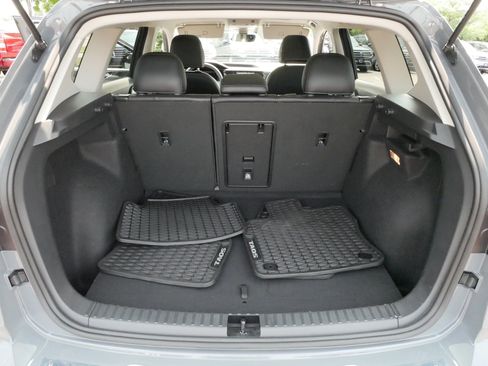 Certified 2023 Volkswagen Taos SEL AWD/4WD image 18