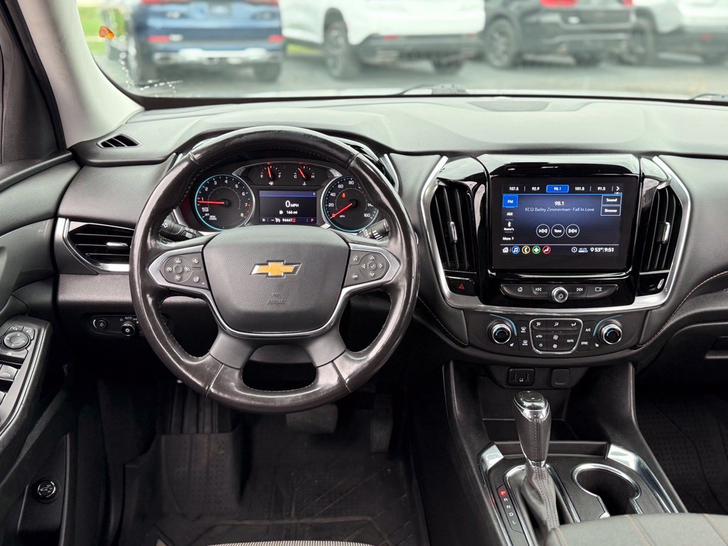 Used 2020 Chevrolet Traverse LT w/ Driver Confidence II Package AWD/4WD image 5