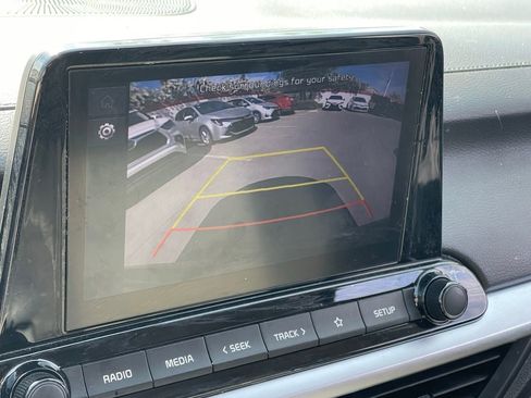 Used 2024 Kia Forte LXS image 12