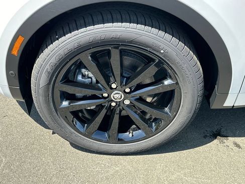 Used 2024 Jaguar E-PACE R-Dynamic SE AWD/4WD image 8