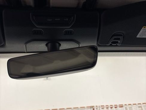 Used 2023 Jeep Wrangler Unlimited Sahara w/ Cold Weather Group image 15