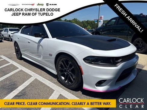 Used 2023 Dodge Charger Scat Pack w/ Plus Group RWD image 4