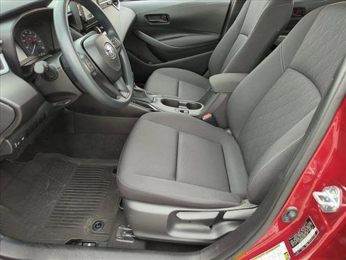 Certified 2025 Toyota Corolla LE FWD image 15