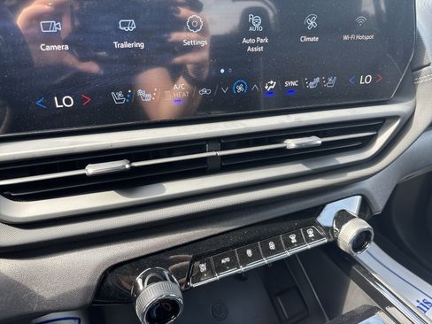 New 2026 Chevrolet Silverado EV LT w/ Premium Package image 21