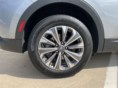 Used 2025 Buick Envision Preferred image 6