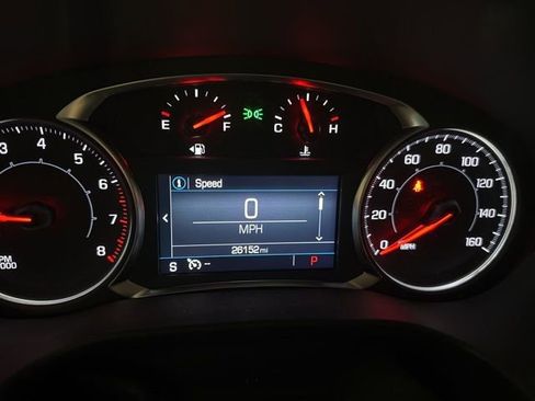 Used 2023 GMC Acadia SLE w/ LPO, Floor Liner Package FWD image 14