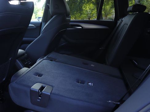 Used 2024 BMW X3 sDrive30i w/ Premium Package w/ZPA image 15