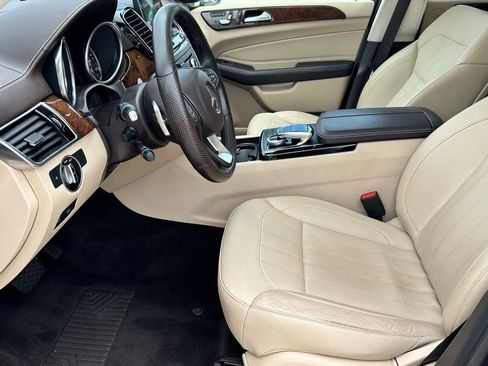 Used 2019 Mercedes-Benz GLS 450 4MATIC image 6