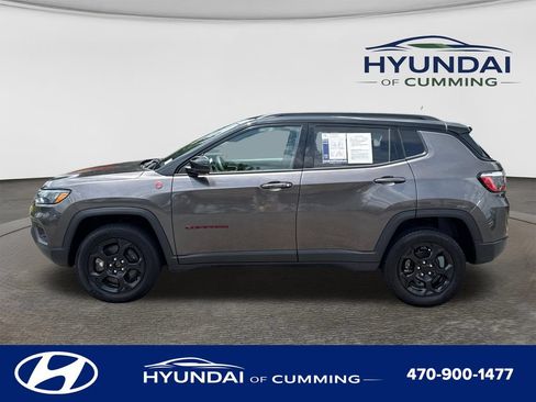Used 2023 Jeep Compass Trailhawk AWD/4WD image 4