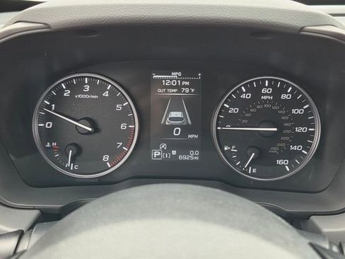 Used 2025 Subaru Crosstrek 2.0i Premium w/ Convenience Package #2 image 31