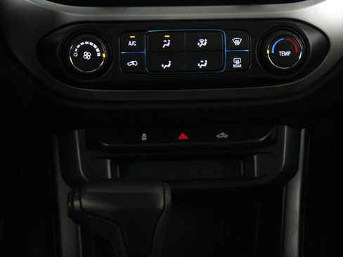 Used 2016 Chevrolet Colorado LT w/ LT Convenience Package RWD image 19