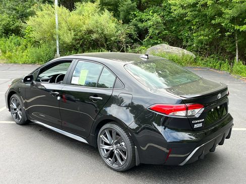 New 2026 Toyota Corolla SE w/ SE Package FWD image 3