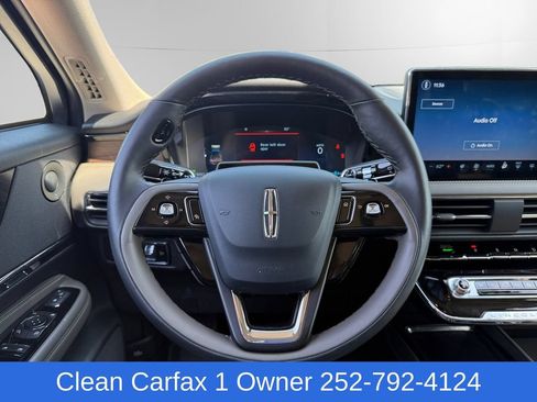 Used 2025 Lincoln Corsair Grand Touring w/ Equipment Group 302A AWD/4WD image 12