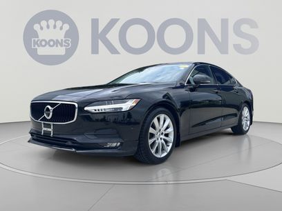 Used 2017 Volvo S90 T6 Momentum w/ Vision Package