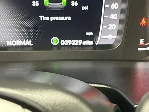 Used 2023 Honda Pilot Elite image 18