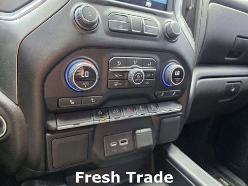 Used 2021 Chevrolet Silverado 1500 LT w/ Z71 Off-Road Package AWD/4WD image 10