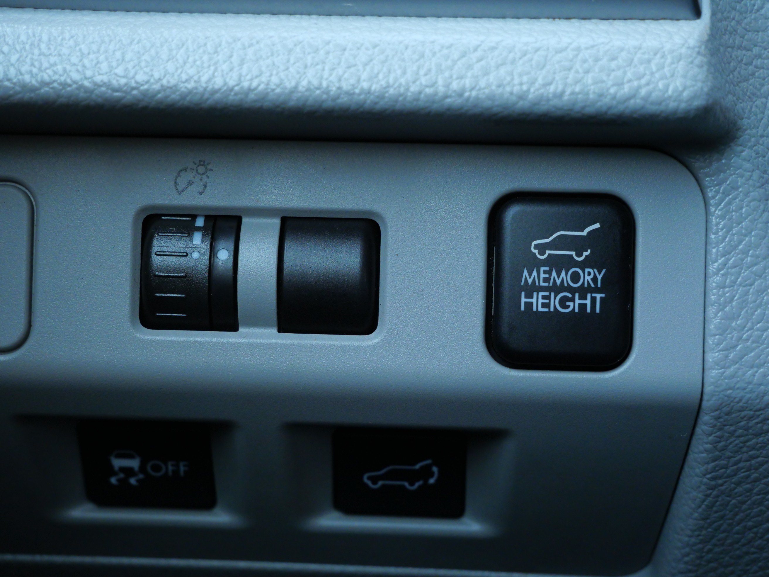 Used 2014 Subaru Forester 2.5i Limited w/ Popular Package #1 AWD/4WD image 26