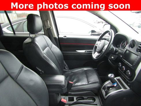 Used 2017 Jeep Compass High Altitude image 11