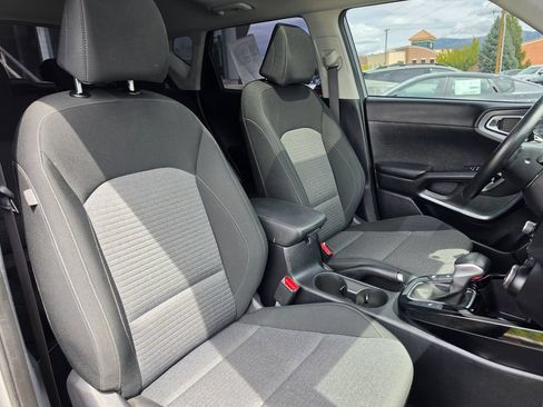 Used 2023 Kia Soul EX FWD image 15