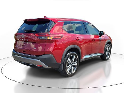 Certified 2023 Nissan Rogue SL w/ SL Premium Package FWD image 4