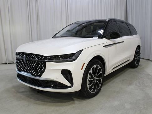 New 2026 Lincoln Nautilus Reserve AWD/4WD image 82