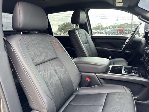 Used 2023 Nissan Titan PRO-4X image 23