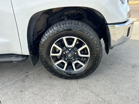 Used 2020 Toyota Tundra SR5 w/ TRD Off-Road Package image 34