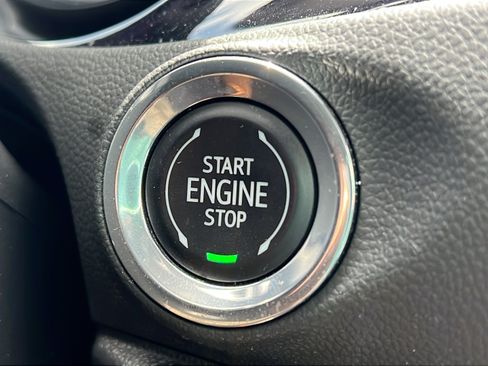 Used 2023 Buick Encore GX Preferred FWD image 25