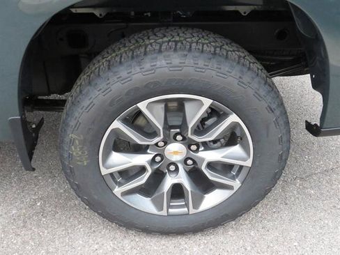 New 2026 Chevrolet Silverado 1500 LT image 8