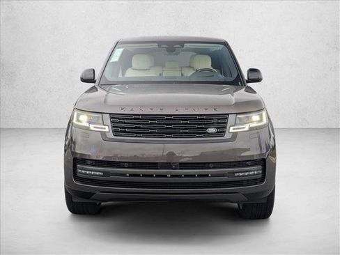 New 2026 Land Rover Range Rover Long Wheelbase SE image 6