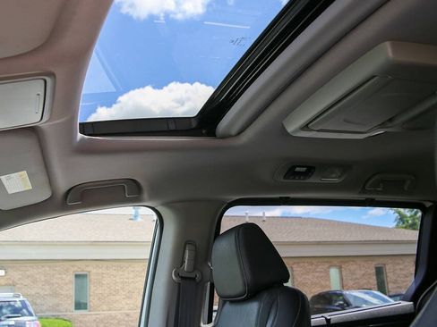 Used 2022 Honda Odyssey Touring image 38