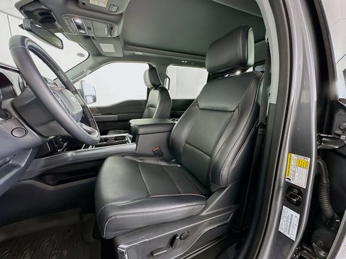 Used 2024 Ford F250 Lariat w/ Lariat Ultimate Package image 13