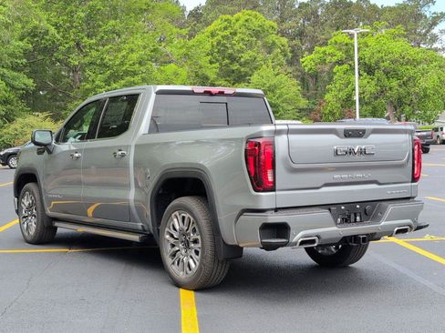New 2026 GMC Sierra 1500 Denali Ultimate AWD/4WD image 3