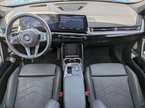 Used 2025 BMW X1 xDrive28i AWD/4WD image 17