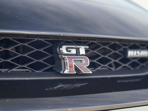 Used 2018 Nissan GT-R NISMO image 80