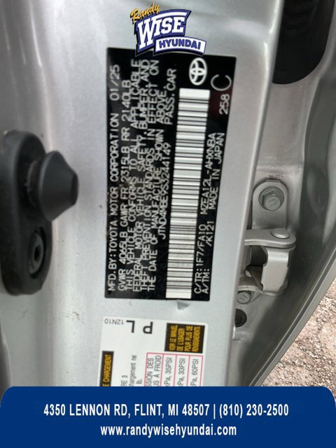 Used 2025 Toyota Corolla SE w/ SE Package FWD image 30