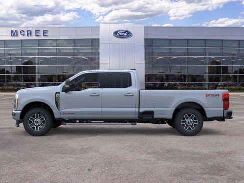 New 2026 Ford F350 Lariat w/ FX4 Off-Road Package AWD/4WD image 3