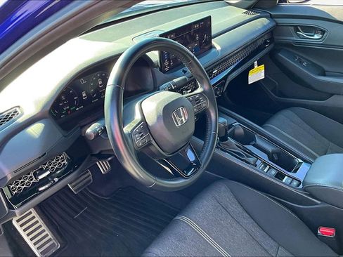 Used 2024 Honda Accord Sport image 14