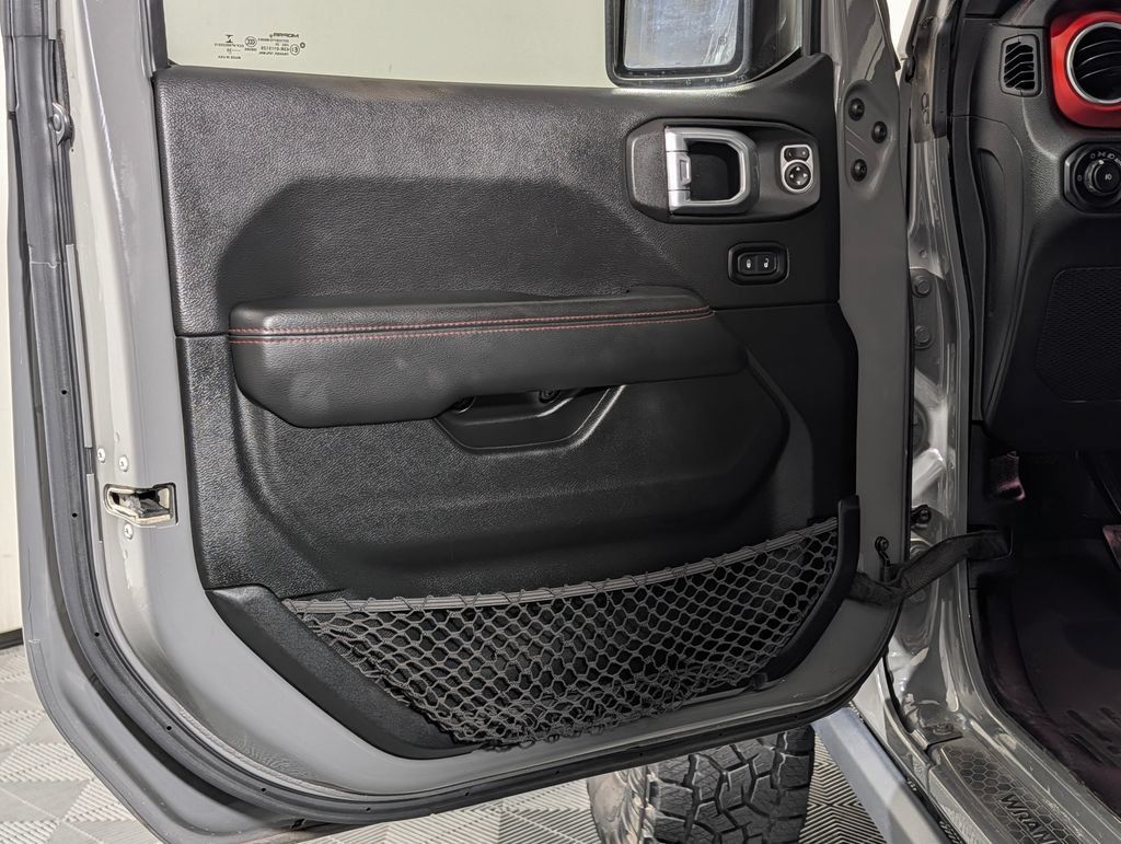Used 2020 Jeep Wrangler Unlimited Rubicon AWD/4WD image 26