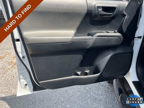 Used 2018 Toyota Tacoma SR w/ SR Convenience Package RWD image 16