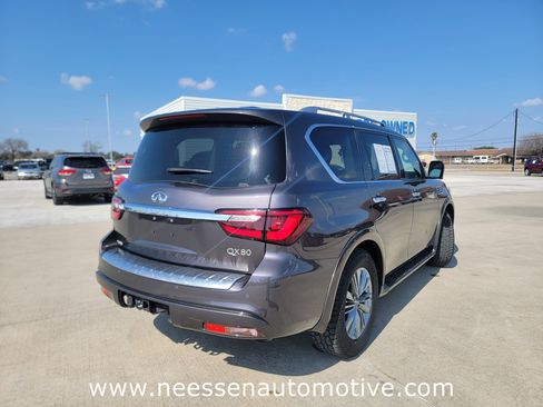 Used 2024 INFINITI QX80 Luxe image 7