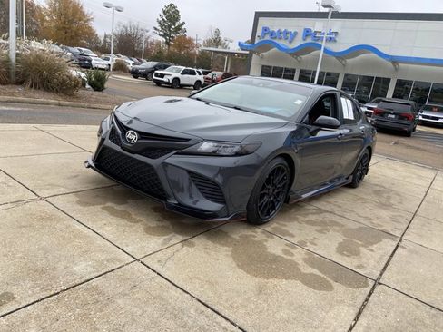 Used 2023 Toyota Camry TRD image 4