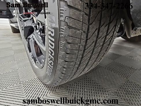 Used 2025 Chevrolet Tahoe RST w/ RST Capability Package image 47