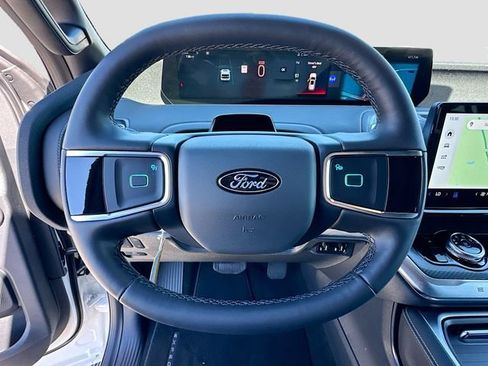 New 2026 Ford Expedition Platinum w/ Stealth Appearance Package AWD/4WD image 7